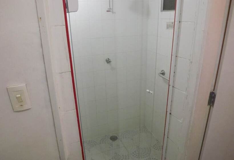 패밀리 방갈로, Vivenda Penedo