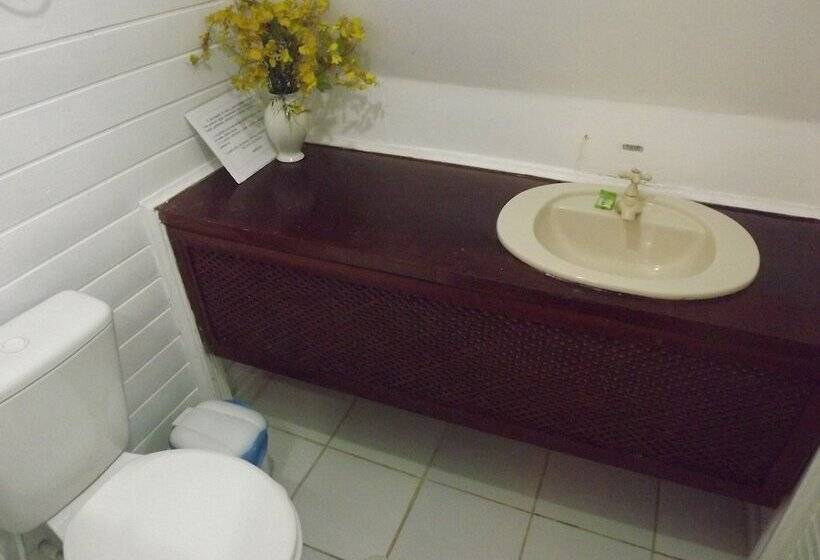 패밀리 방갈로, Vivenda Penedo