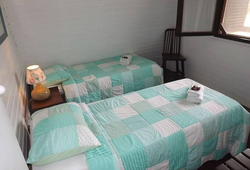 패밀리 방갈로, Vivenda Penedo