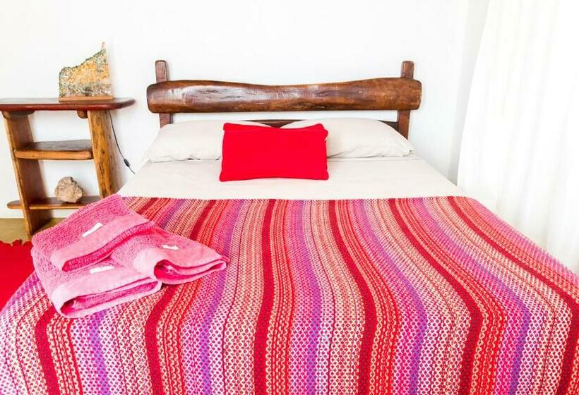 스탠다드 트리플 룸, Pousada Jardim Da Nova Era