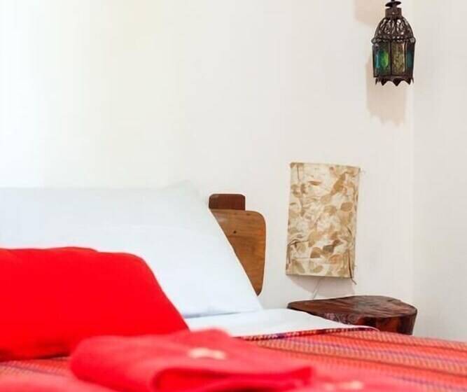 스탠다드 트리플 룸, Pousada Jardim Da Nova Era