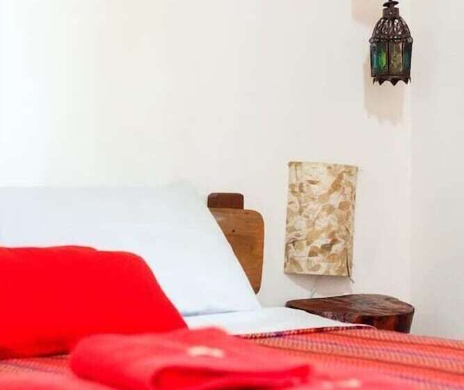 스탠다드 트리플 룸, Pousada Jardim Da Nova Era