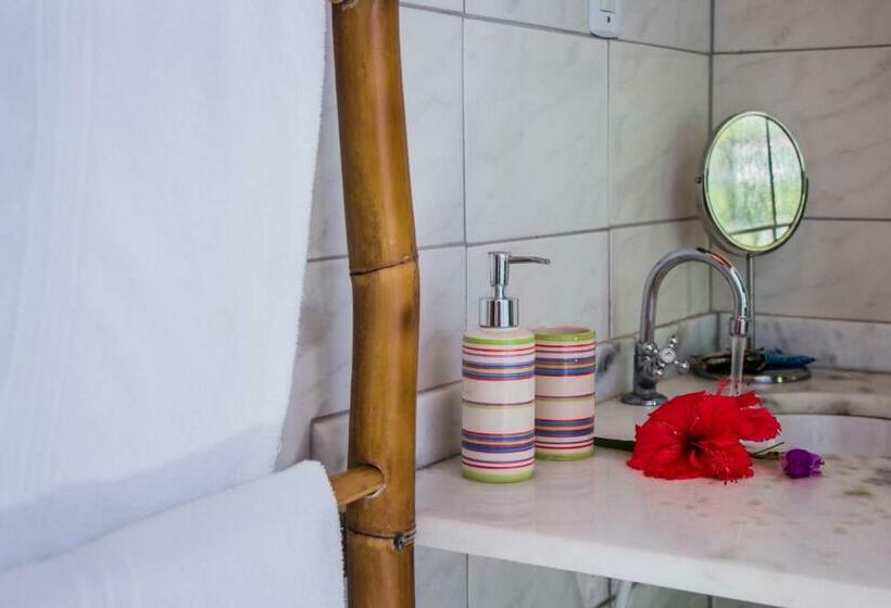 Люкс, Planeta Banana Paraty