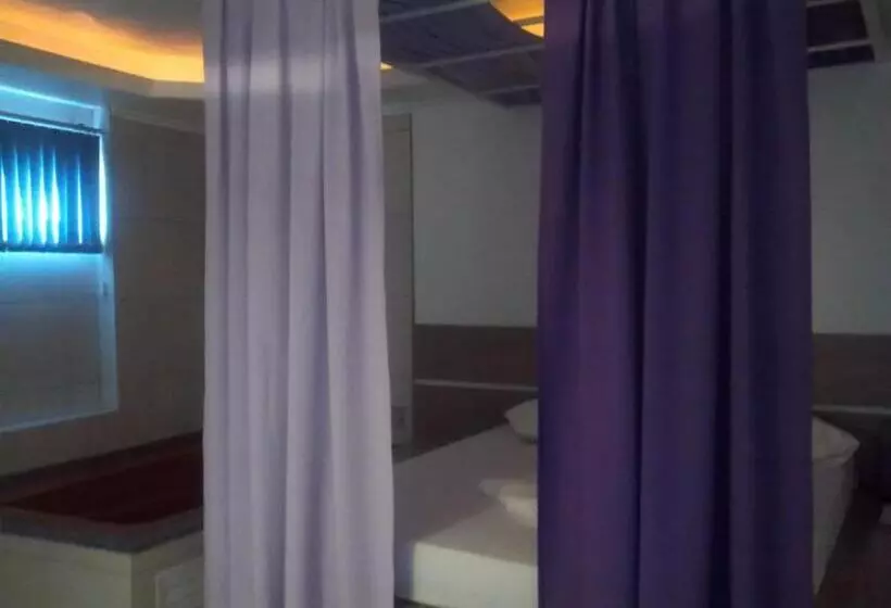 Deluxe-sviitti, Classic Hotel E Motel