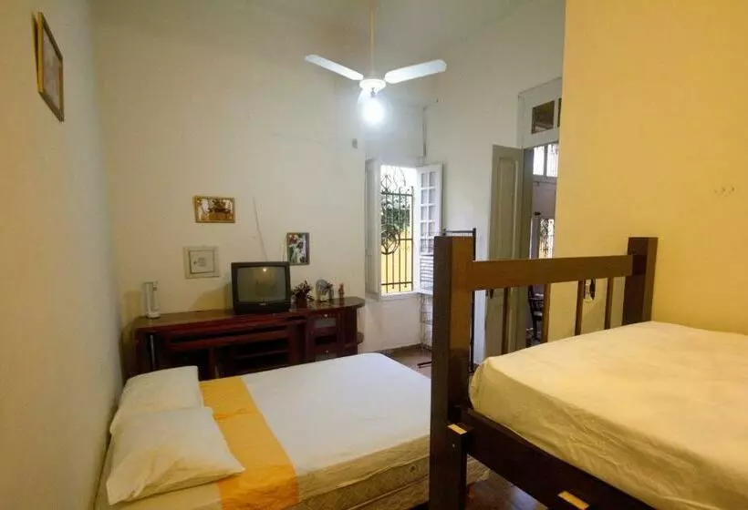 اتاق استاندارد چهار تخته, Guanaaní Hostel
