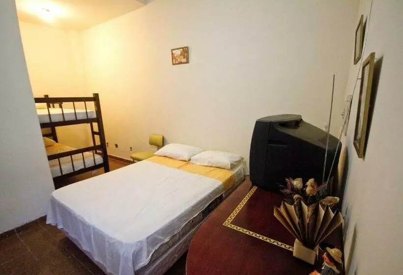 اتاق استاندارد چهار تخته, Guanaaní Hostel