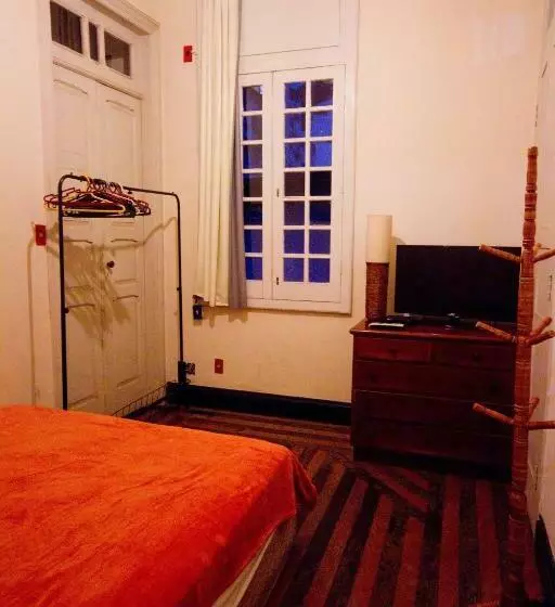 اتاق استاندارد با سرویس بهداشتی مشترک, Guanaaní Hostel
