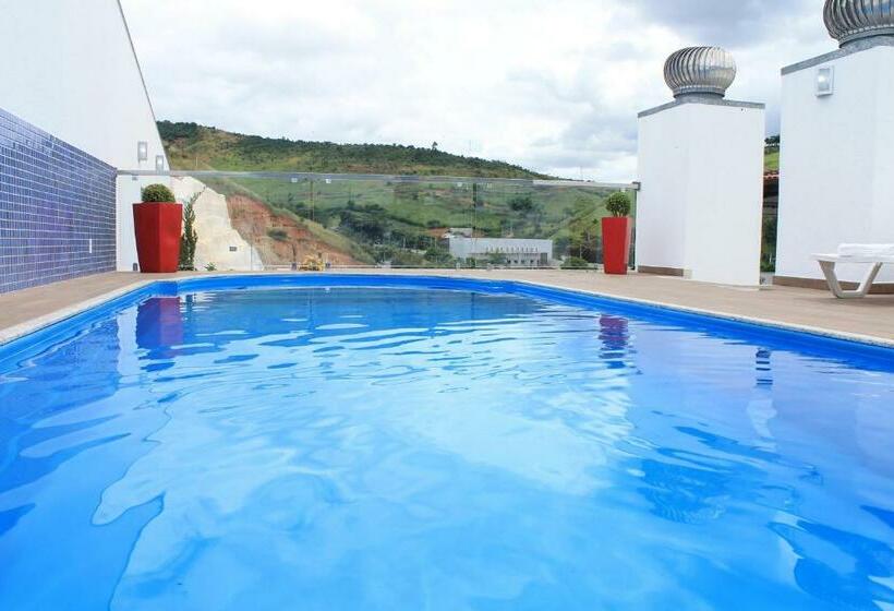 スーペリアールーム, Capital Das Pedras