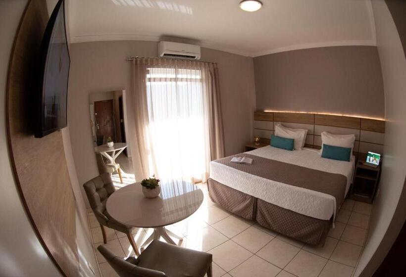 スーペリアールーム, Capital Das Pedras