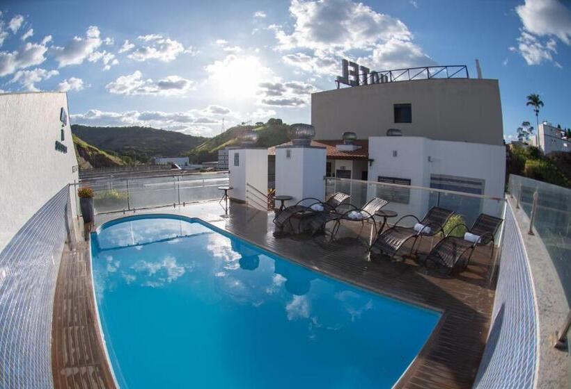 デラックスの4人部屋, Capital Das Pedras