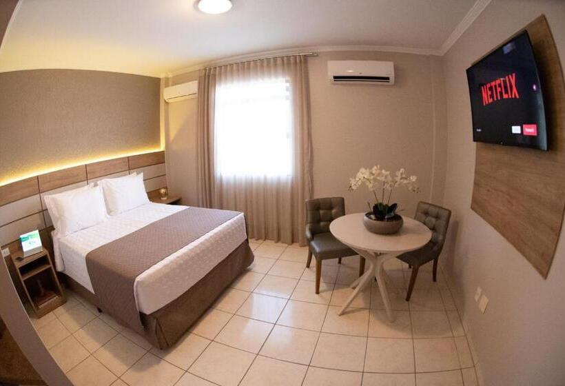 デラックスルーム, Capital Das Pedras