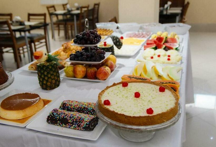 标准间带双人床, Capri