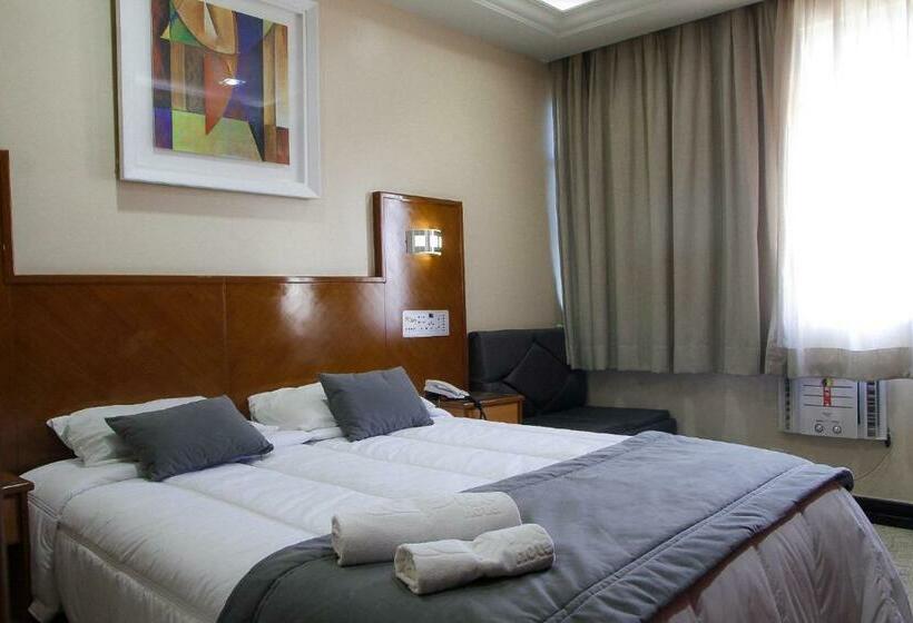 标准间带双人床, Capri