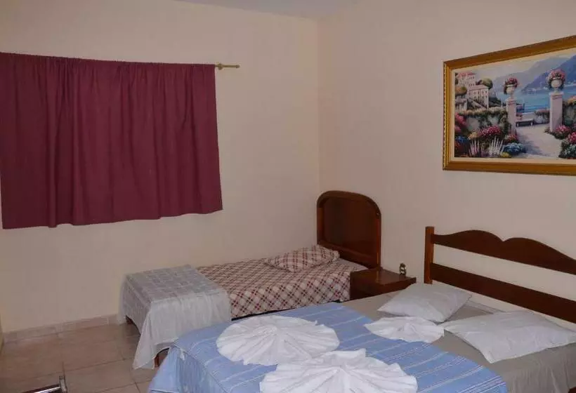 Standard Kolmen Hengen Huone, Pousada Hotel Casarão