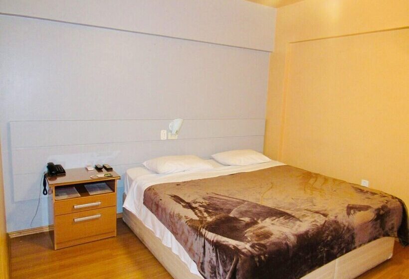 Номер Стандарт, Das Rosas