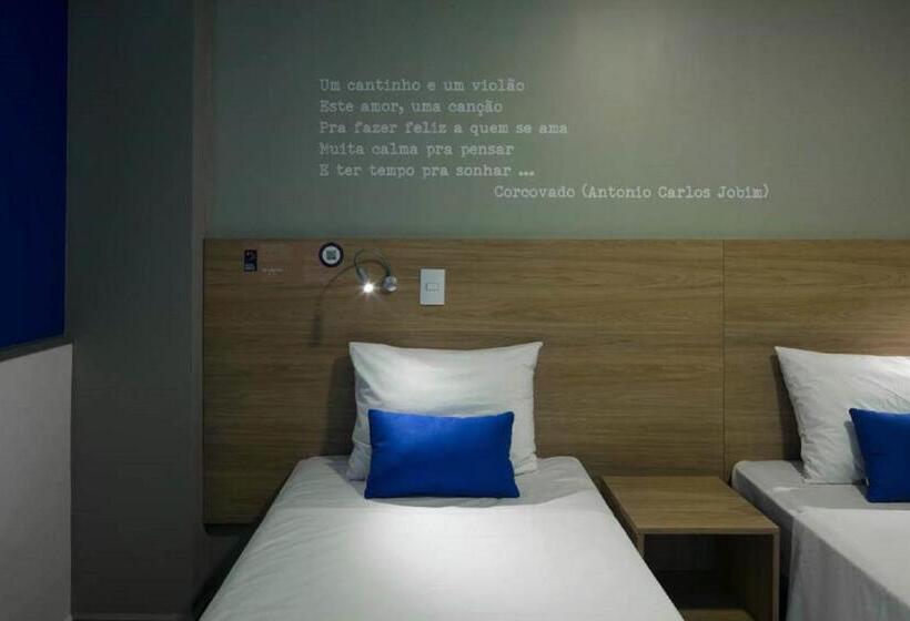 Deluxe Kamer, Del Fiol