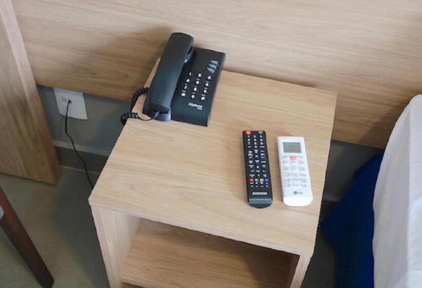 Deluxe Kamer, Del Fiol