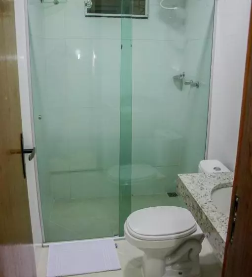 スタンダード４人部屋, Domus Hotel Cidade Nobre Ipatinga