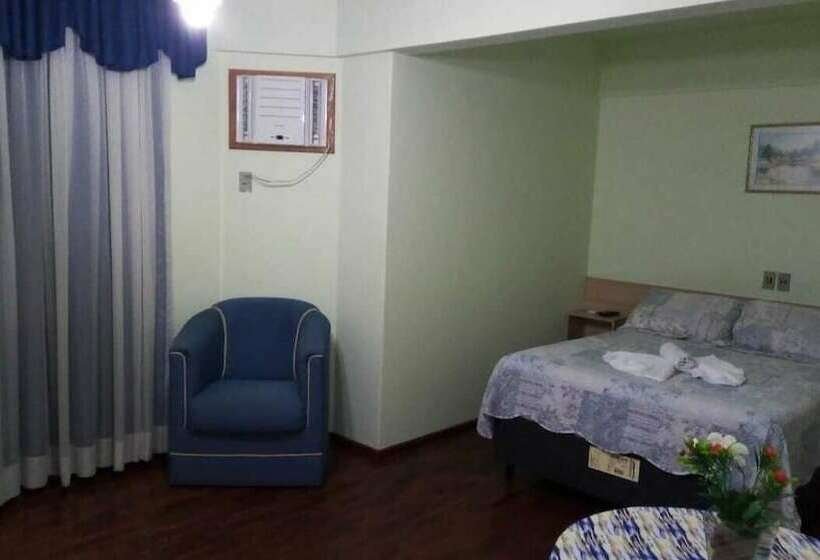 Номер Superior, Farol