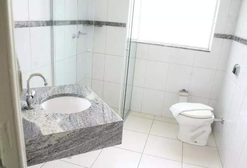 Standard Yhden Hengen Huone, Municipal