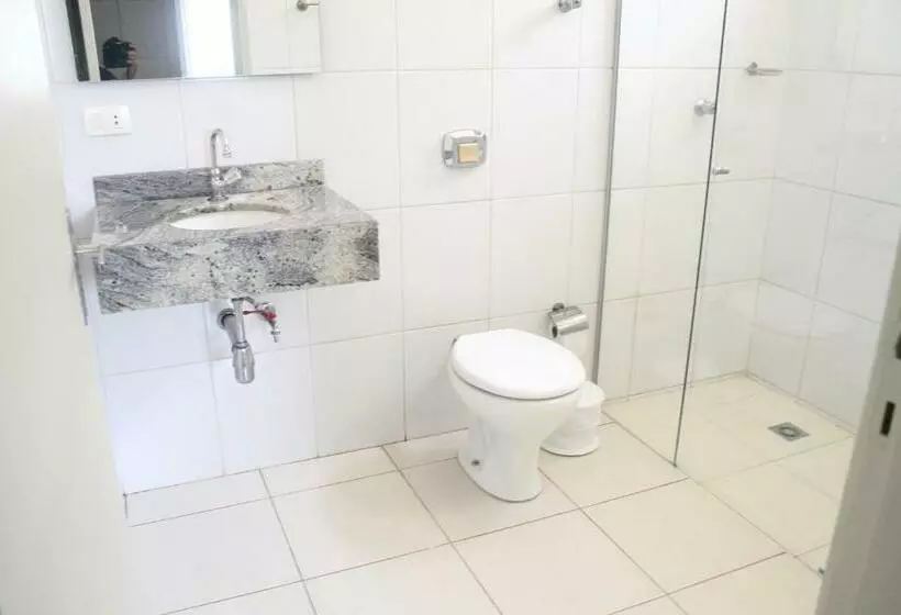 Standard-huone, Municipal