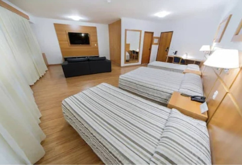 スタンダードトリプルルーム, Plaza Mayor