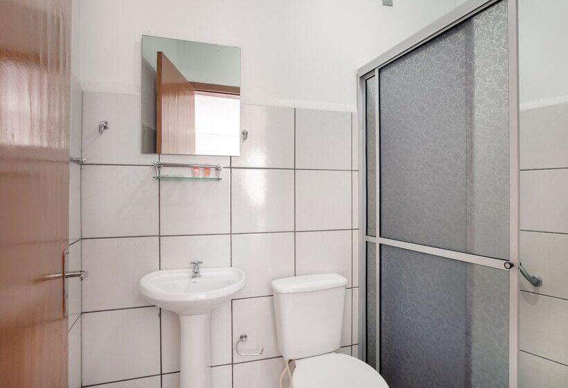 חדר סטנדרט לארבעה, Pousada Le Charme De La Ville