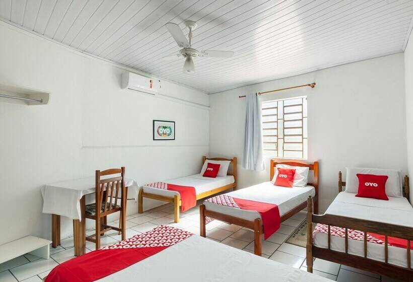 חדר סטנדרט לארבעה, Pousada Le Charme De La Ville