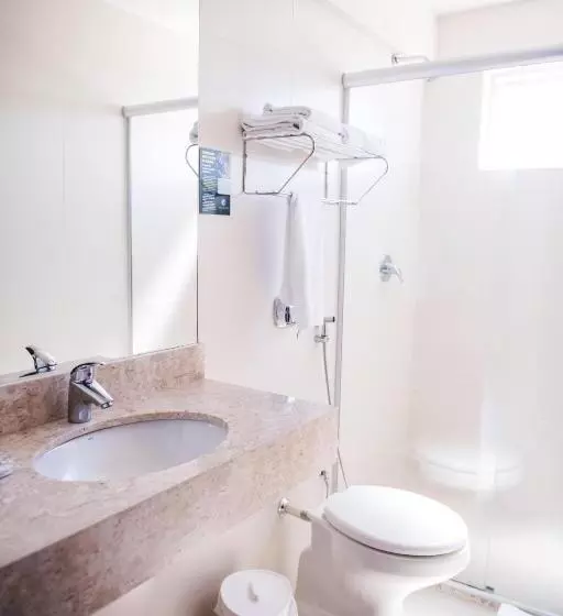 Deluxe Neljän Hengen Huone, São Luiz