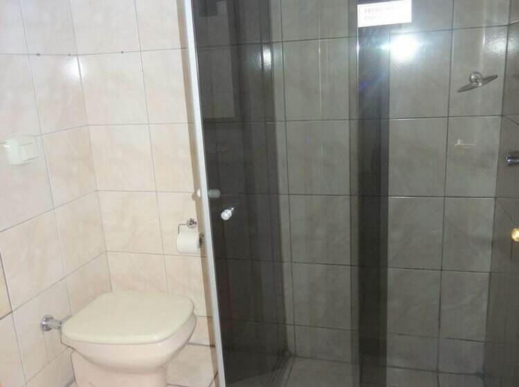 غرفة قياسية فردية, Tawfiqs