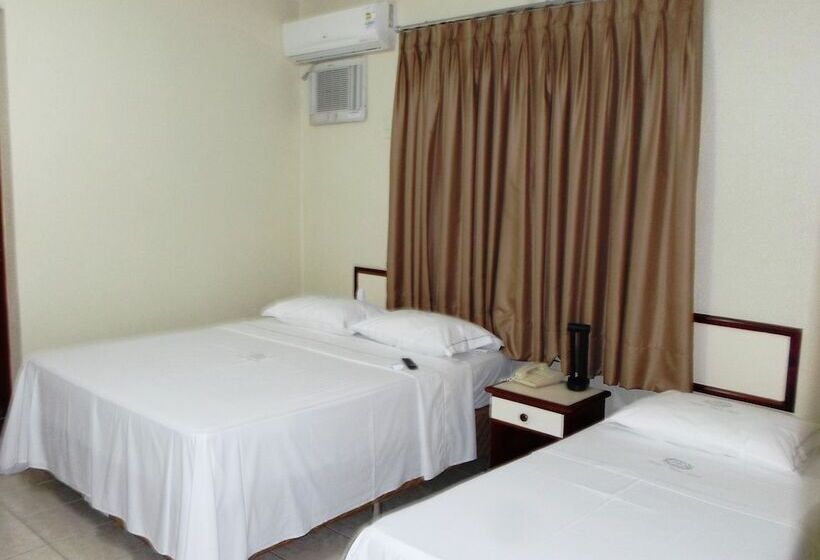 غرفة قياسية ثلاثية, Tawfiqs