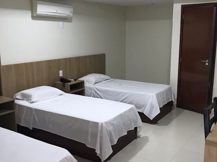 غرفة قياسية ثلاثية, Tawfiqs