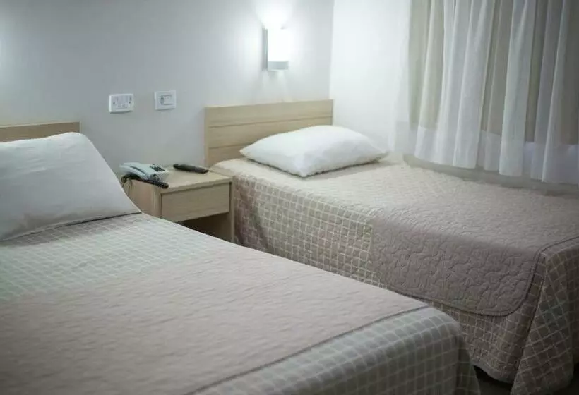 デラックスルーム, Trevo Cascavel