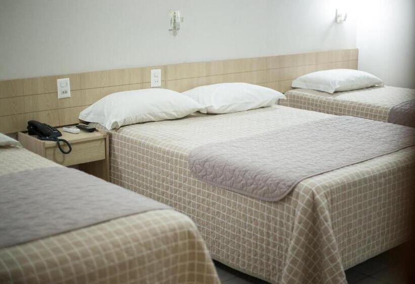 수피리어 트리플 룸, Trevo Cascavel