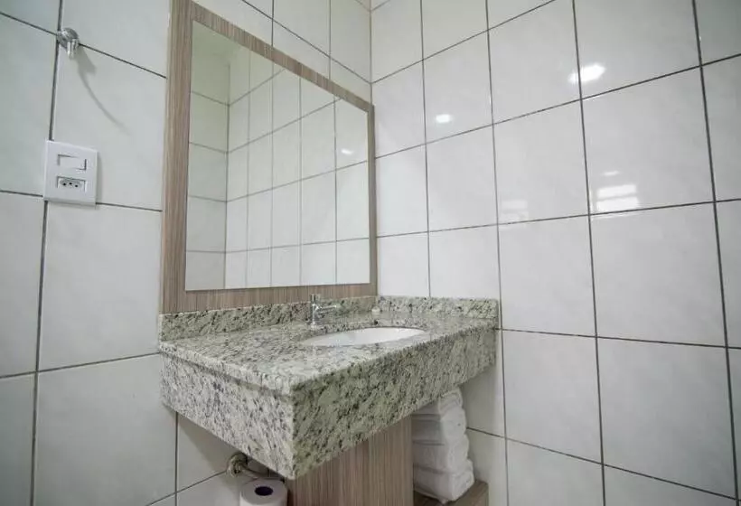 デラックスルーム, Trevo Cascavel