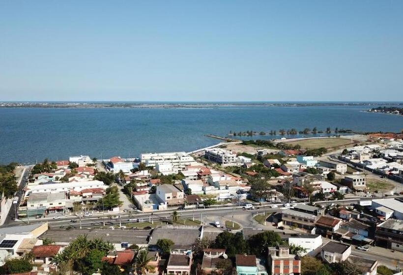 חדר לארבעה סטנדרטי עם נוף לגינה, Ver A Vista