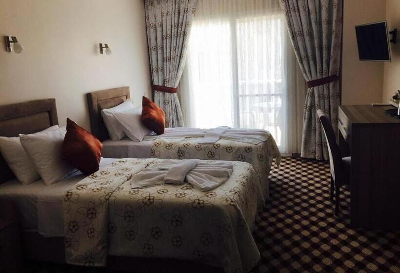 اتاق لوکس, Rose Garden Boutique