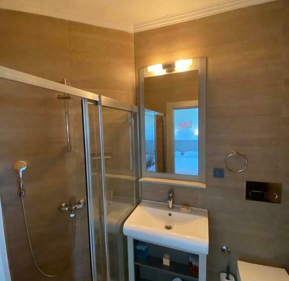 オーシャンビュースタンダードルームバルコニー付き, Turunç Malmen