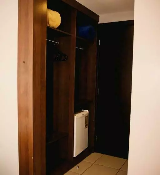 エコノミールーム, Class Hotel Passos