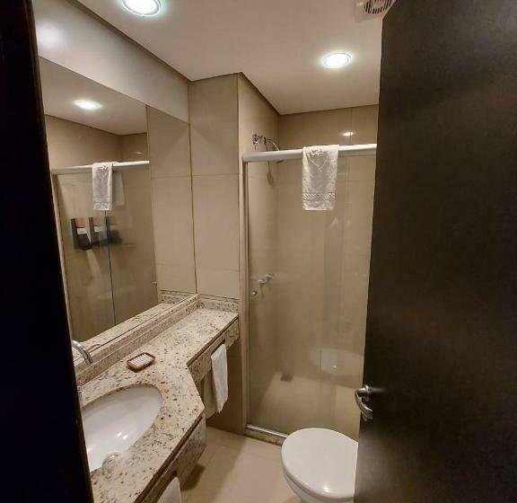 Quarto Economy, Class Hotel Passos