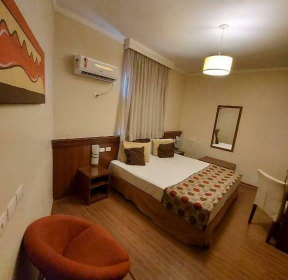 Quarto deluxe, Class Hotel Passos