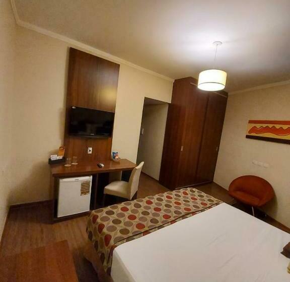 Quarto deluxe, Class Hotel Passos