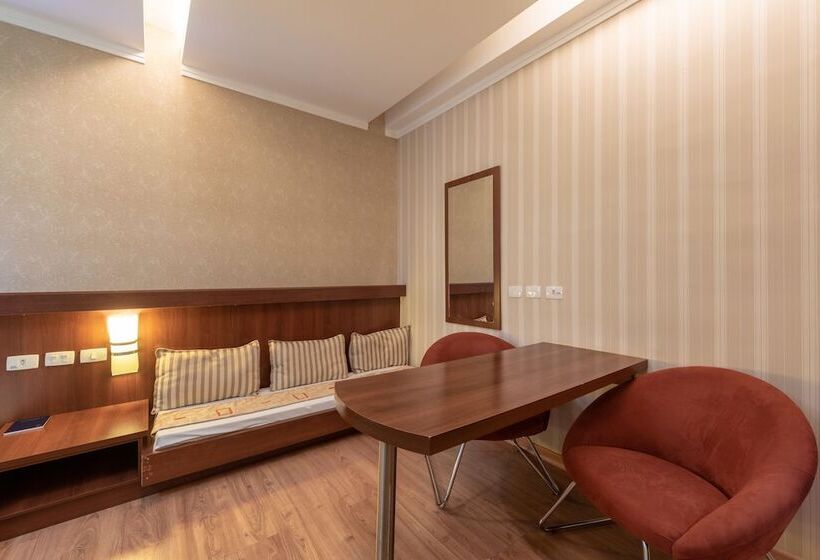 Quarto deluxe, Class Hotel Passos