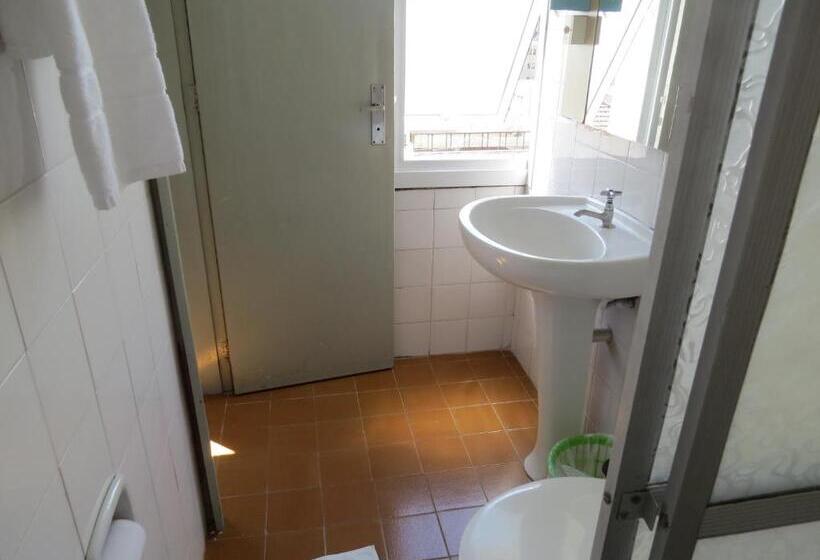 Трехместный Номер Deluxe, City