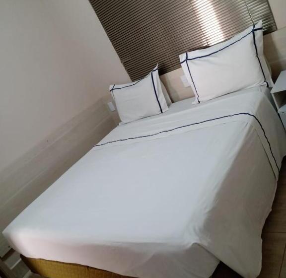 חדר דלוקס, Leme Plaza