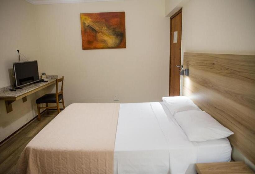 غرفة قياسية, Lisboa