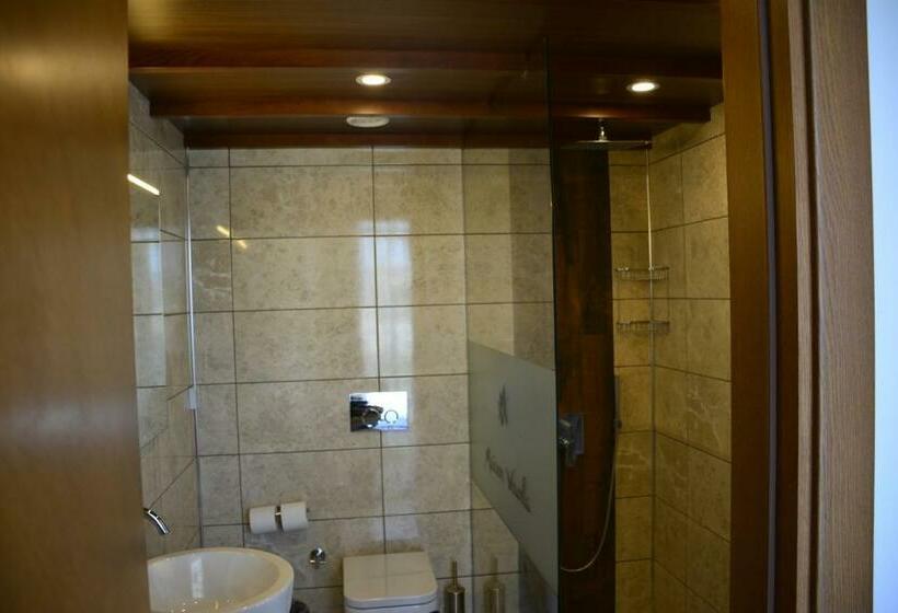 발코니 디럭스 룸, Maison Vourla