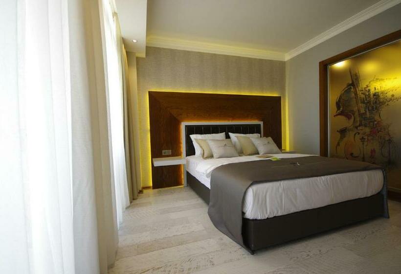 스탠다드 룸 킹사이즈 침대, Maison Vourla