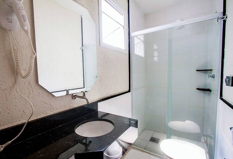 חדר דלוקס, Maraja