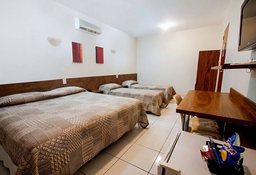 חדר דלוקס, Maraja